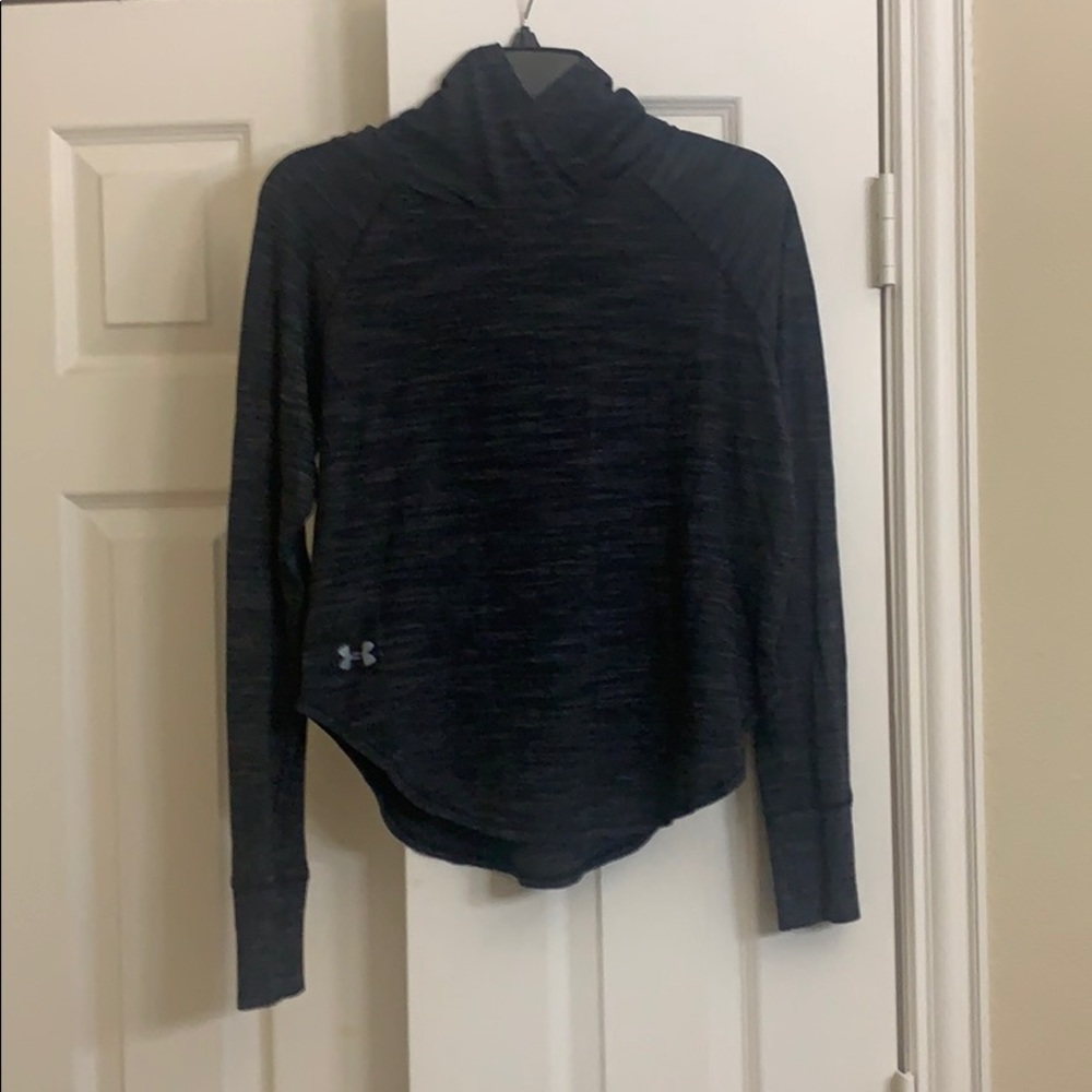 Under Armour light weight top